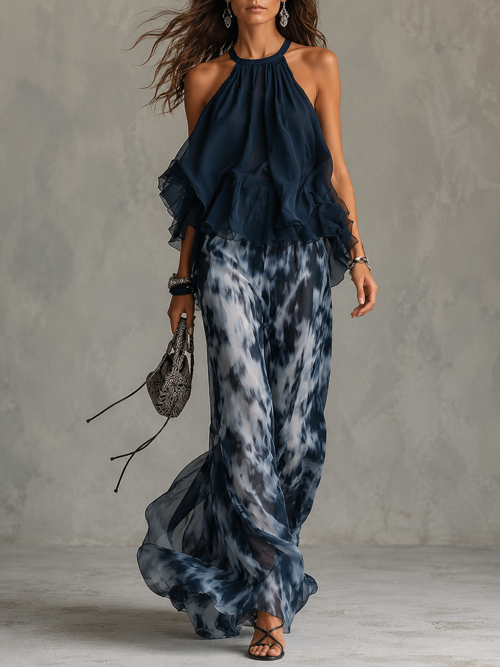 Vittoria | Fluid ensemble with sophisticated charm